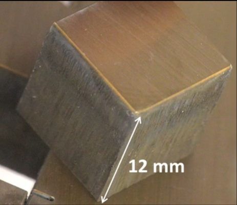 Máquina avanzada de corte por láser de fibra económica para entrenamiento de corte de espesor 0-30mm
